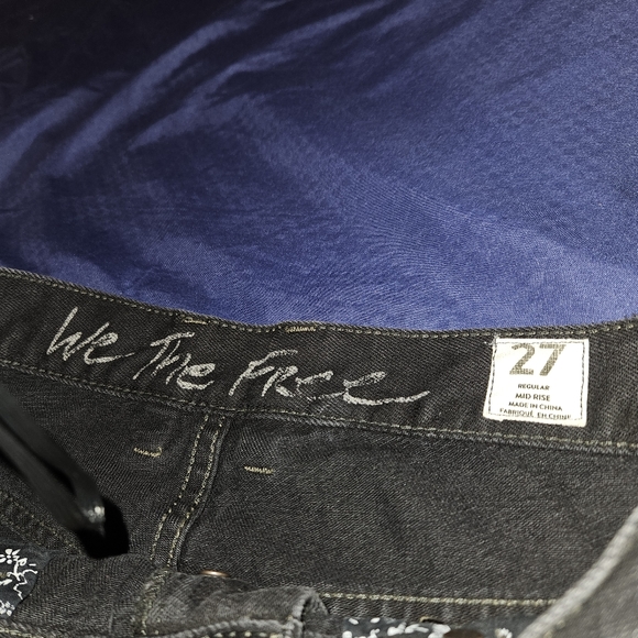 Free People Chewed Up Midrise Straight Jeans in Rugged Black Sizes 27 NWT - Picture 6 of 6